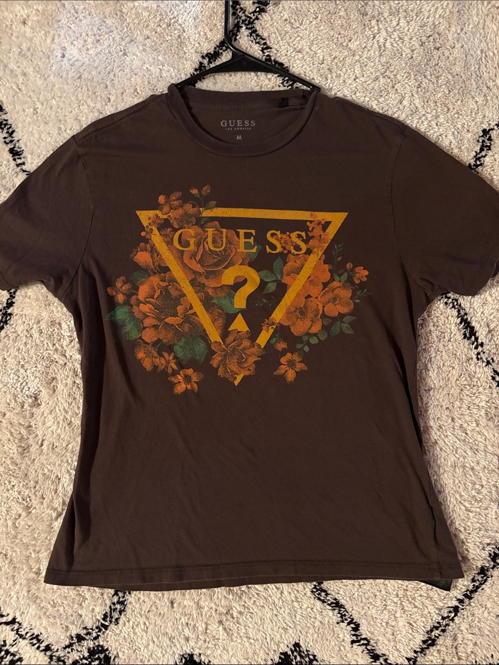 Guess Factory Quinton Floral Triangle Logo Tee Brown Mens Medium